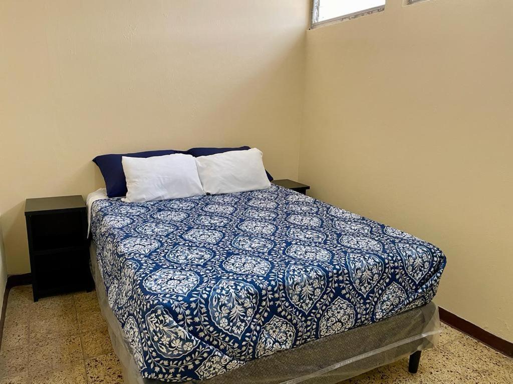 Bed and Breakfast Casa Quetzal Guatemala-Stadt Zimmer foto